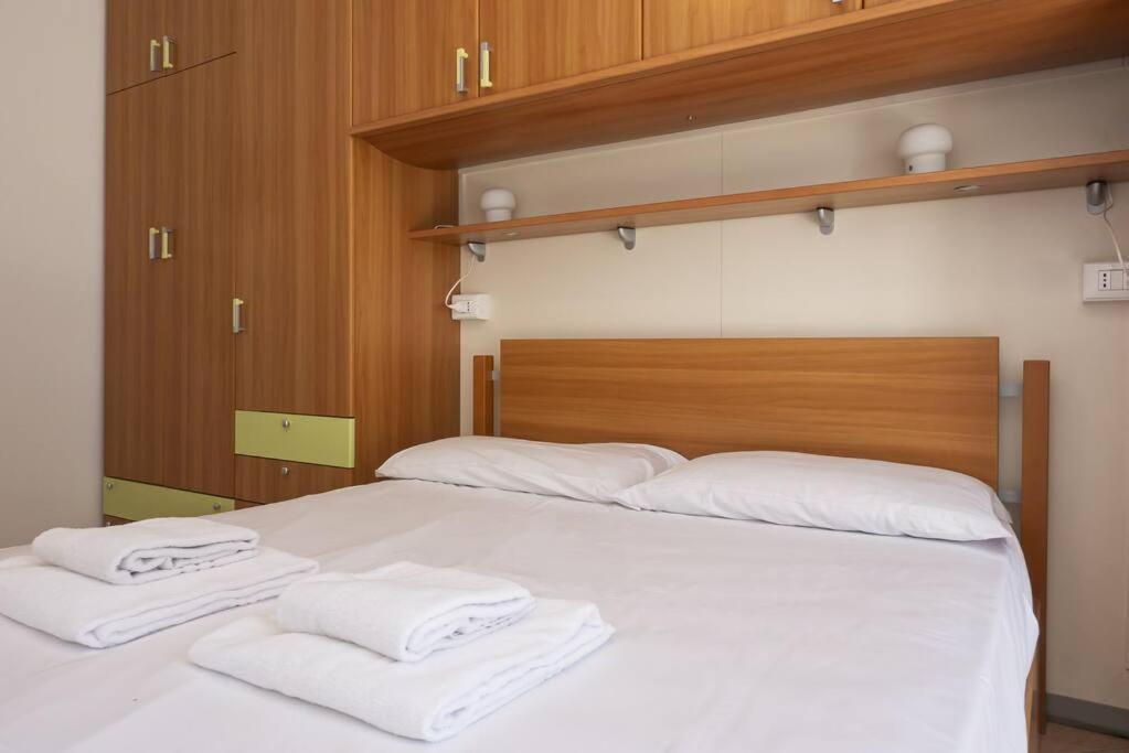 Apartamento Youhosty - Zuretti42 Milán Exterior foto